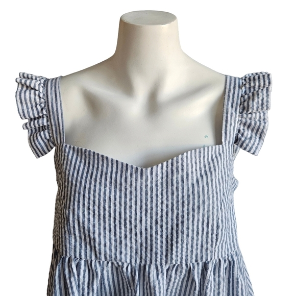 SIMPLY SOUTHERN Seersucker Ruffle Striped Flutter Sleeve Top Medium Coquette - Picture 4 of 9